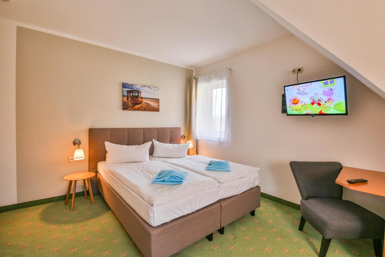 Hotel Und Restaurant "Zur Zwiebel" Peenemunde Luaran gambar
